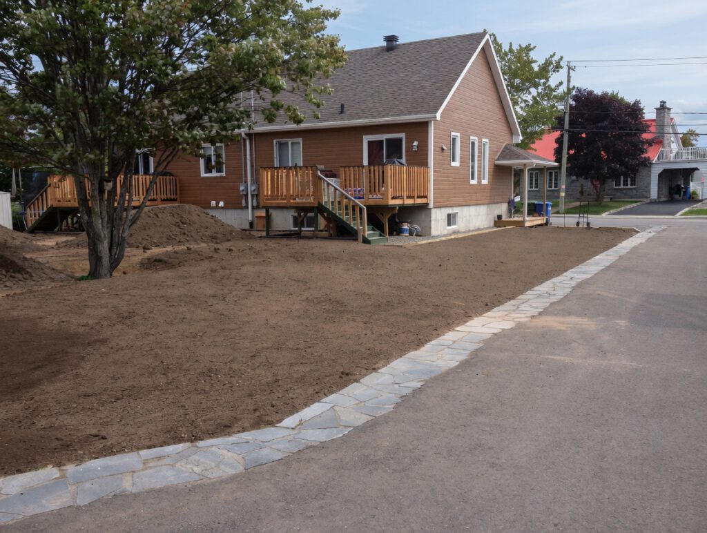 nivellement de terrain quebec